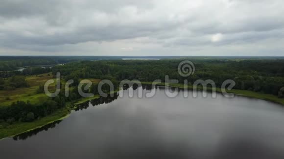大维姆诺湖的夏季景观视频的预览图