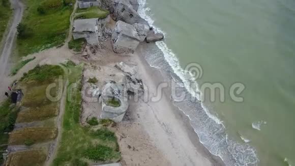 北港利帕贾拉托维亚波罗的海海滨无人机顶视图4KUHD视频视频的预览图