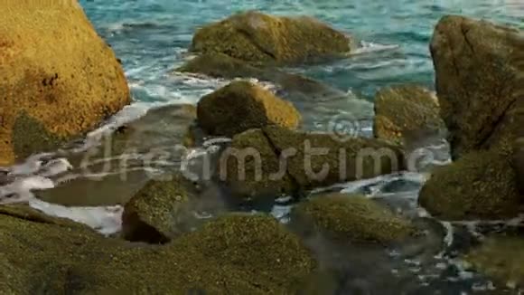 沿海岩石泰国热带海洋视频的预览图