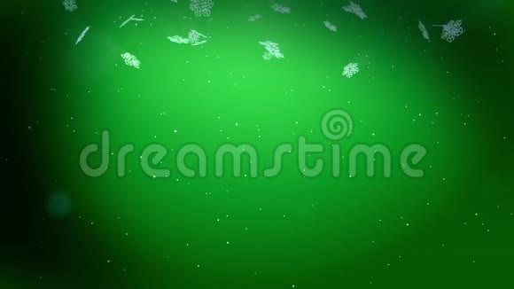 装饰3d雪花飘落在绿色背景上用作圣诞或新年贺卡作冬季主题或视频的预览图