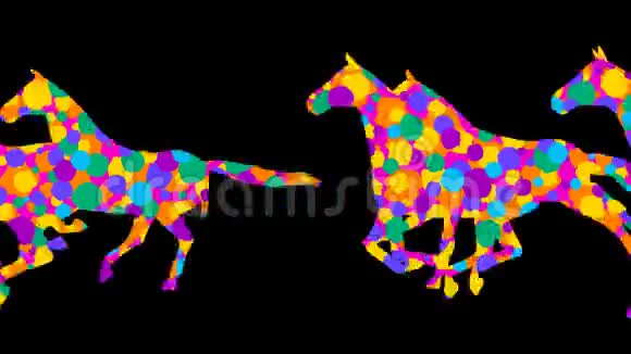 有花纹的马7种不同的动画阿尔法频道阿尔法冰铜4K视频的预览图