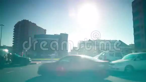 迪拜的日光街景时间视频的预览图