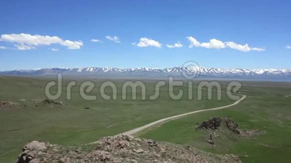 宋库尔湖景观视频的预览图