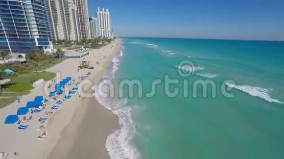 空中视频阳光岛海滩FL视频的预览图