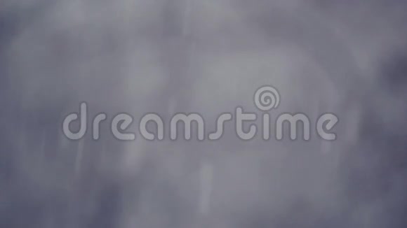 冬季天气背景下的浅野积雪视频的预览图