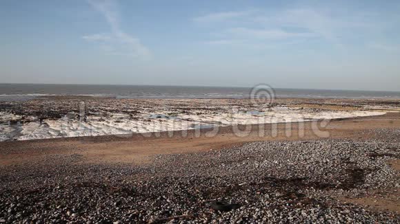 英格兰南部海岸的海潮视频的预览图