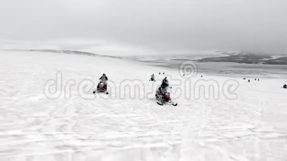 冰岛雪上摩托之旅视频的预览图