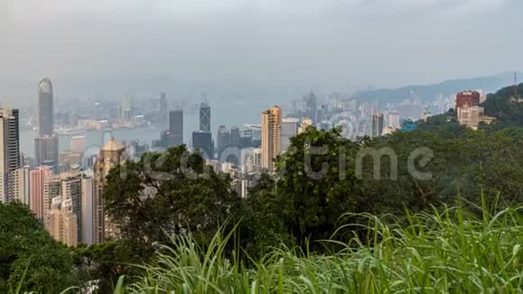 从山顶俯瞰香港视频的预览图
