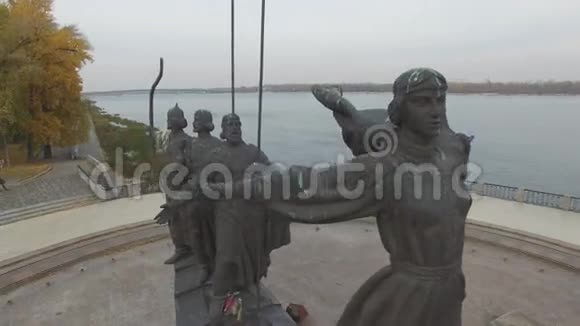 基辅传奇创始人纪念碑基辅基谢克霍里夫和利比德视频的预览图