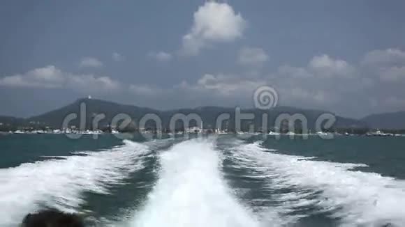 快艇离开泰国普吉岛视频的预览图