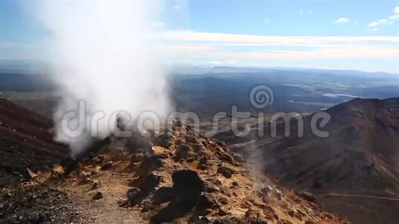 新西兰的蒸汽活动视频的预览图