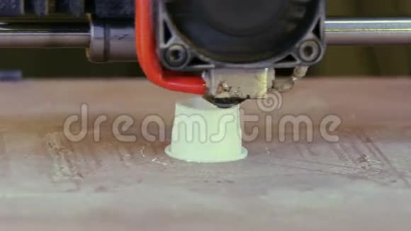 3D打印机视频的预览图