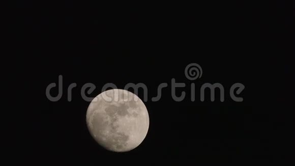 漆黑的夜空圆月视频的预览图