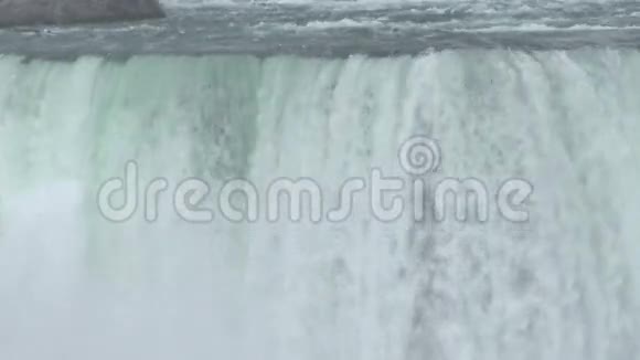 尼亚加拉大瀑布马蹄瀑布的前景视频的预览图