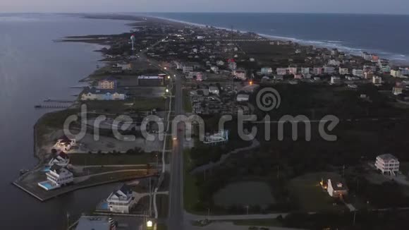 夜城的鸟瞰图4k视频的预览图