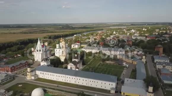穿越金环之旅克里姆林宫城墙东正教大教堂俄罗斯科洛姆纳冰宫4k视频的预览图