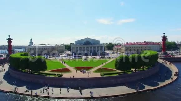 瓦西列夫斯基岛上的圣彼得堡鸟瞰图视频的预览图