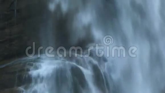 奥地利克里姆城的瀑布Krimml瀑布视频的预览图