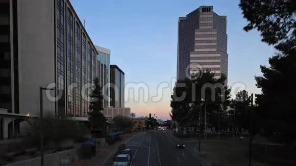 亚利桑那州图森市中心4K超高清夜间延时视频的预览图
