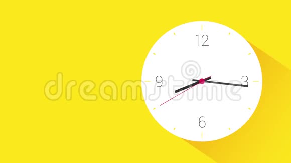 黄色墙壁上的白色时钟视频的预览图