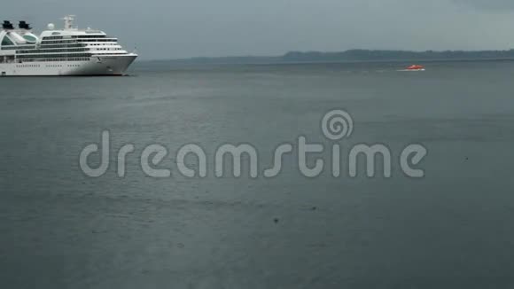 智利蒙特港的渡船视频的预览图