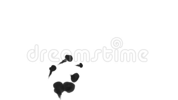黑色墨水在白色背景上溶解在水中用Luma哑光计算机仿真的三维渲染V5视频的预览图
