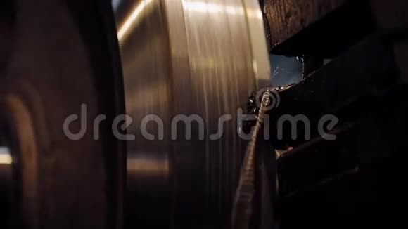 机械工件冶金厂视频的预览图