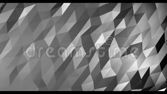 平滑的动画低聚图形的背景在4k在60fps抽象彩色多角形几何曲面视频的预览图