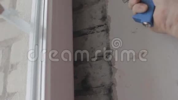 安装塑钢窗视频的预览图
