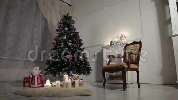 圣诞客厅视频的预览图
