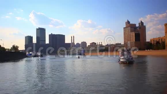 莫斯科河旅游游船高清高清视频的预览图