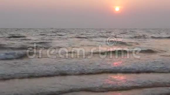 泰国热带海洋日落视频的预览图