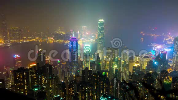 著名的香港观景点高峰之夜全景4k时光流逝中国视频的预览图