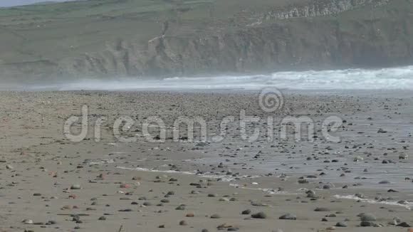 海景海滩海浪威尔士海岸视频的预览图