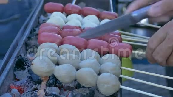 曼谷烹饪肉球泰国美食缤纷街头美食生活视频的预览图