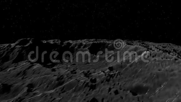 飞越月球表面的3D动画从宇宙飞船上看到的快关门视频的预览图
