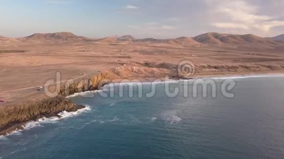 鸟瞰西海岸福尔特文图拉日落加那利群岛视频的预览图