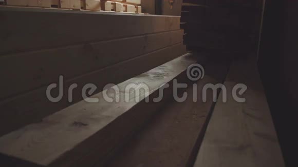 木工厂生产大厅内部视频的预览图