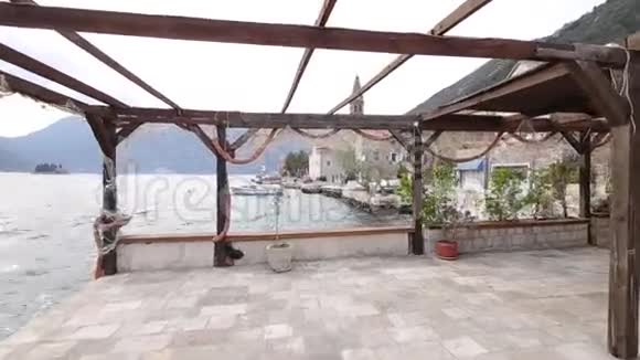 钓鱼餐厅的内部鱼咖啡厅海鲜大餐视频的预览图