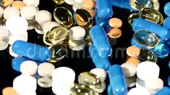 医用片剂丸剂及胶囊轮换使用视频的预览图