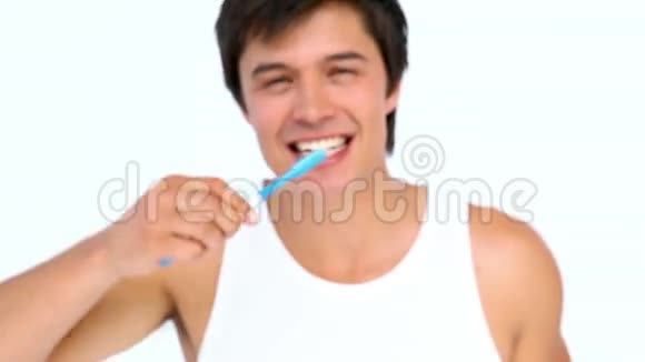 人刷牙看牙视频的预览图