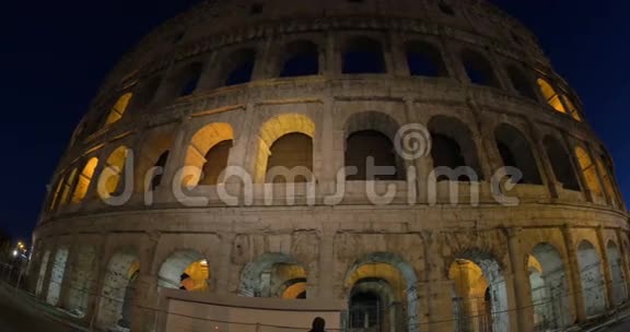 晚上在罗马照明体育馆视频的预览图