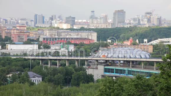 莫斯科卢日涅茨基地铁大桥莫斯科视频的预览图