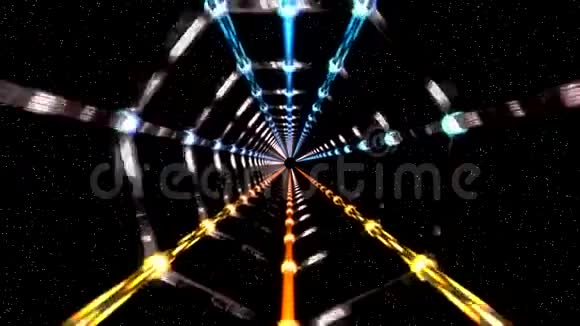 3暗灰金属空间隧道与星际背景视频的预览图