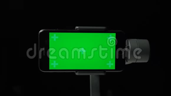 步进式万向节稳定器手机上有绿色屏幕视频的预览图