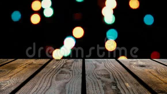 透视木材和夜晚的背景和灯光闪闪发光的眩光显示模板项目视频的预览图