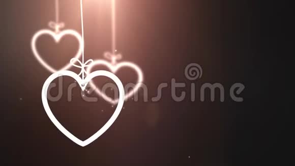 纸情人节的心落下来挂在绳子黑色的背景上视频的预览图