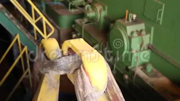 甘蔗生产线工厂视频的预览图