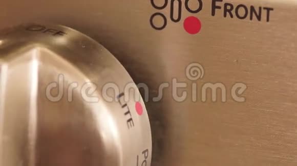 厨房灶台温控旋钮视频的预览图