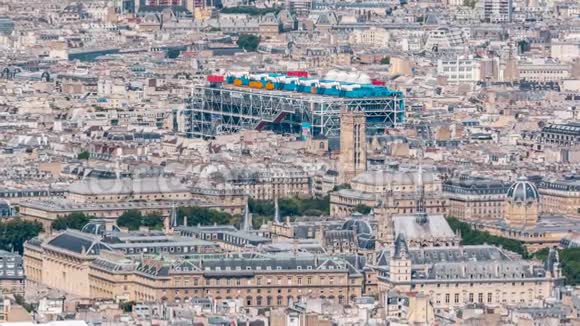 从蒙帕纳斯塔时间推移的观景台俯瞰巴黎天际线欧洲大波利斯的主要地标视频的预览图